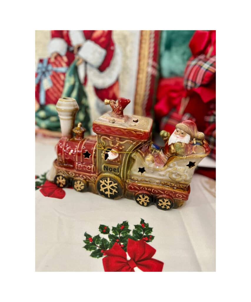 trenino-babbo-natale-preziosa-con-led