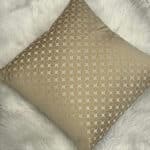 cuscino-d-arredo-neith-snake