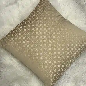 cuscino-d-arredo-neith-snake