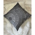 cuscino-d-arredo-battaglia-boho-fumo