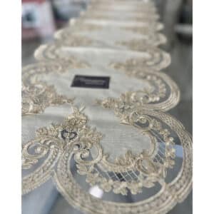 runner-hessense-delia