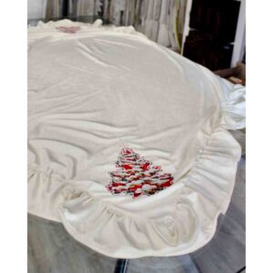 centrotavola-velluto-albero-innevato-panna