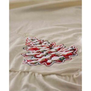 centrotavola-velluto-albero-innevato-panna-dettaglio